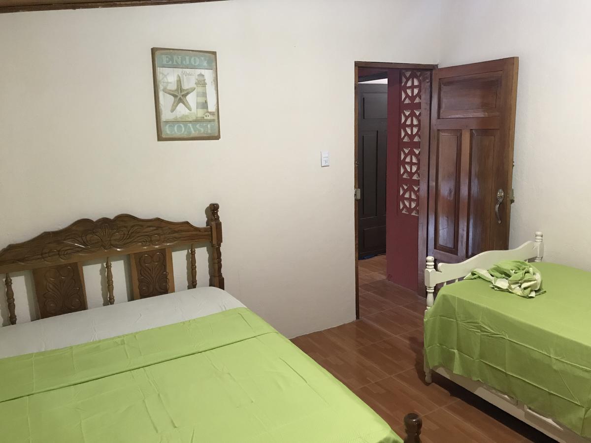 Hostal Augustos San Juan del Sur Extérieur photo